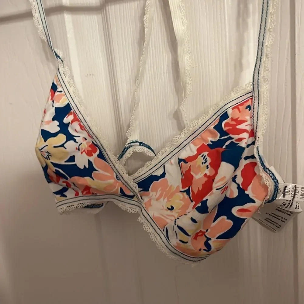 Out From Under  Urban Outfitters Bralette Xsmall.NWOT